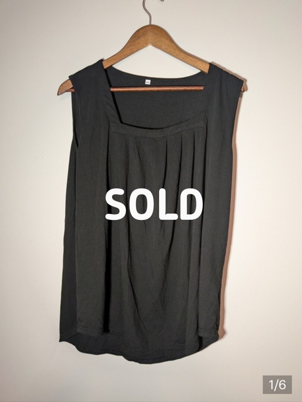 SOLD DO NOT BUY Black Sleeveless Pleated Tank Top 2XL Flowy